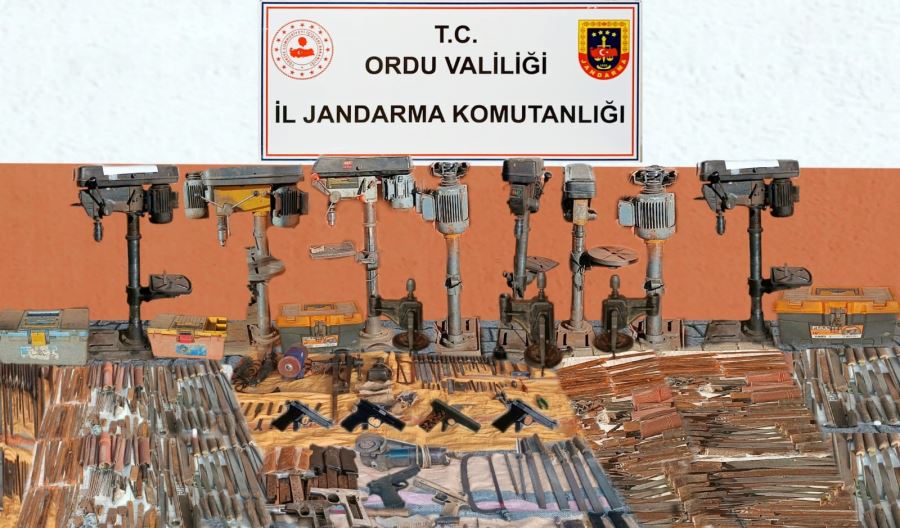 9 YERDE KAÇAK SİLAH İMALATHANESİ YAKALANDI