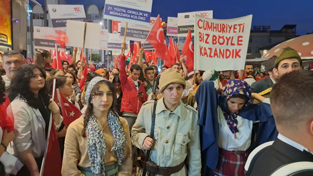 100. Yıl Cumhuriyet Yürüyüşü Yapıldı