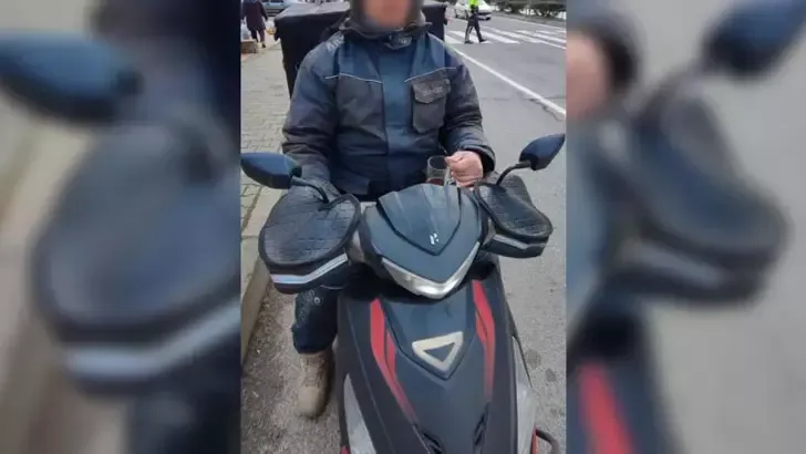 Motosiklette Çay İçen Sürücüye Para Cezası