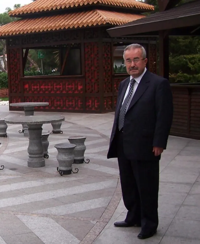 Hüseyin Gürsoy Vefat Etti