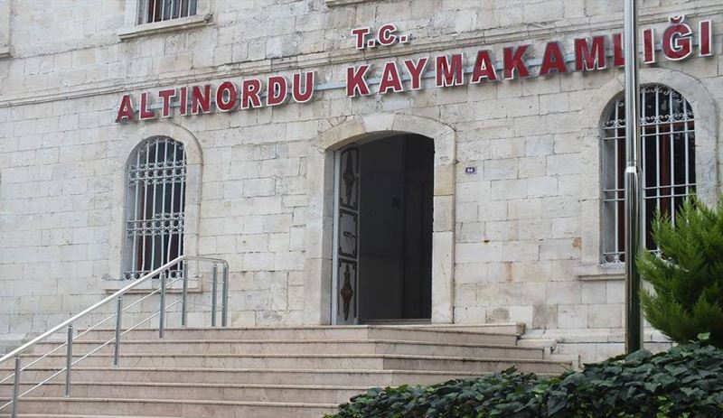 Atatürk ile ilgili levha kaldırıldı!
